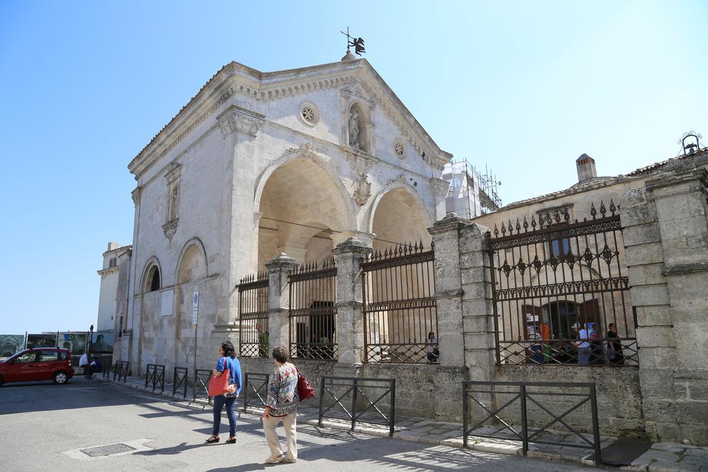 Rooms Gli Arcangeli - Affitti Brevi Italia Monte Sant'Angelo Eksteriør billede